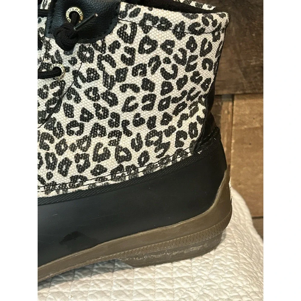 Sperry Saltwater Leopard Print Duck Rain Boots Women's 9.5 Black‎ STS86438
